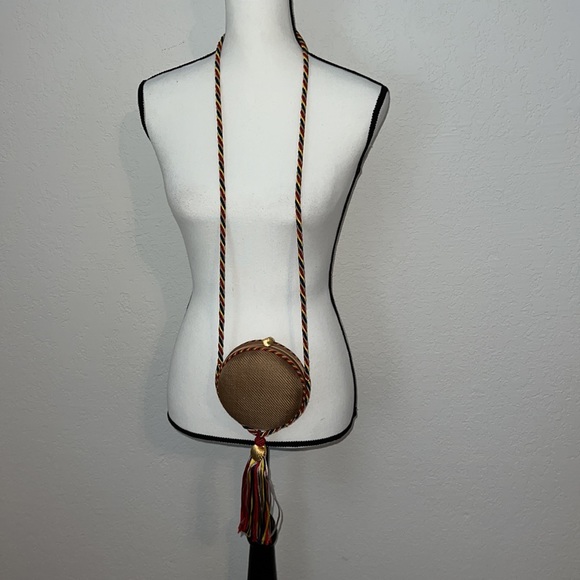 Bottega Veneta made in Italy handbag! Beautiful condition! Red/Yellow/Navy/Gold - Picture 2 of 9